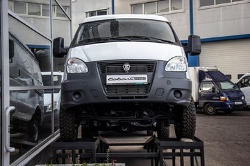 Ключи от новой «Газели» вручили многодетной семье Зотовых из поселка Первомайский
